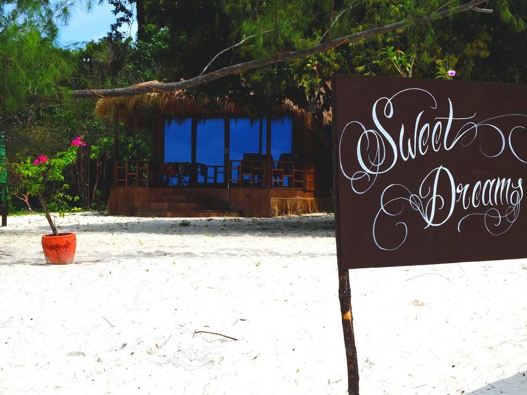 Sweet Dreams Samloem Hotel Koh Rong Samlon Eksteriør billede